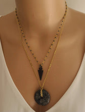 Charger l'image dans la galerie, Collier Black arrow