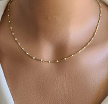Charger l'image dans la galerie, White Chain
