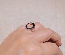 Charger l&#39;image dans la galerie, Bague Black circle
