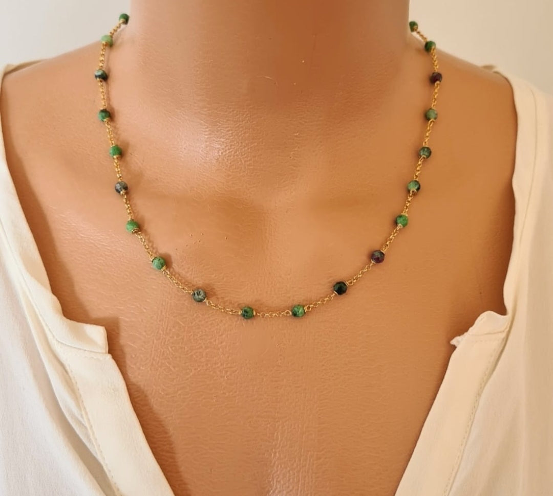 Collier bubbles zoizite